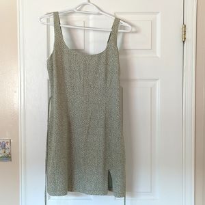 Abercrombie Green Floral Mini Dress Size M - Never Worn